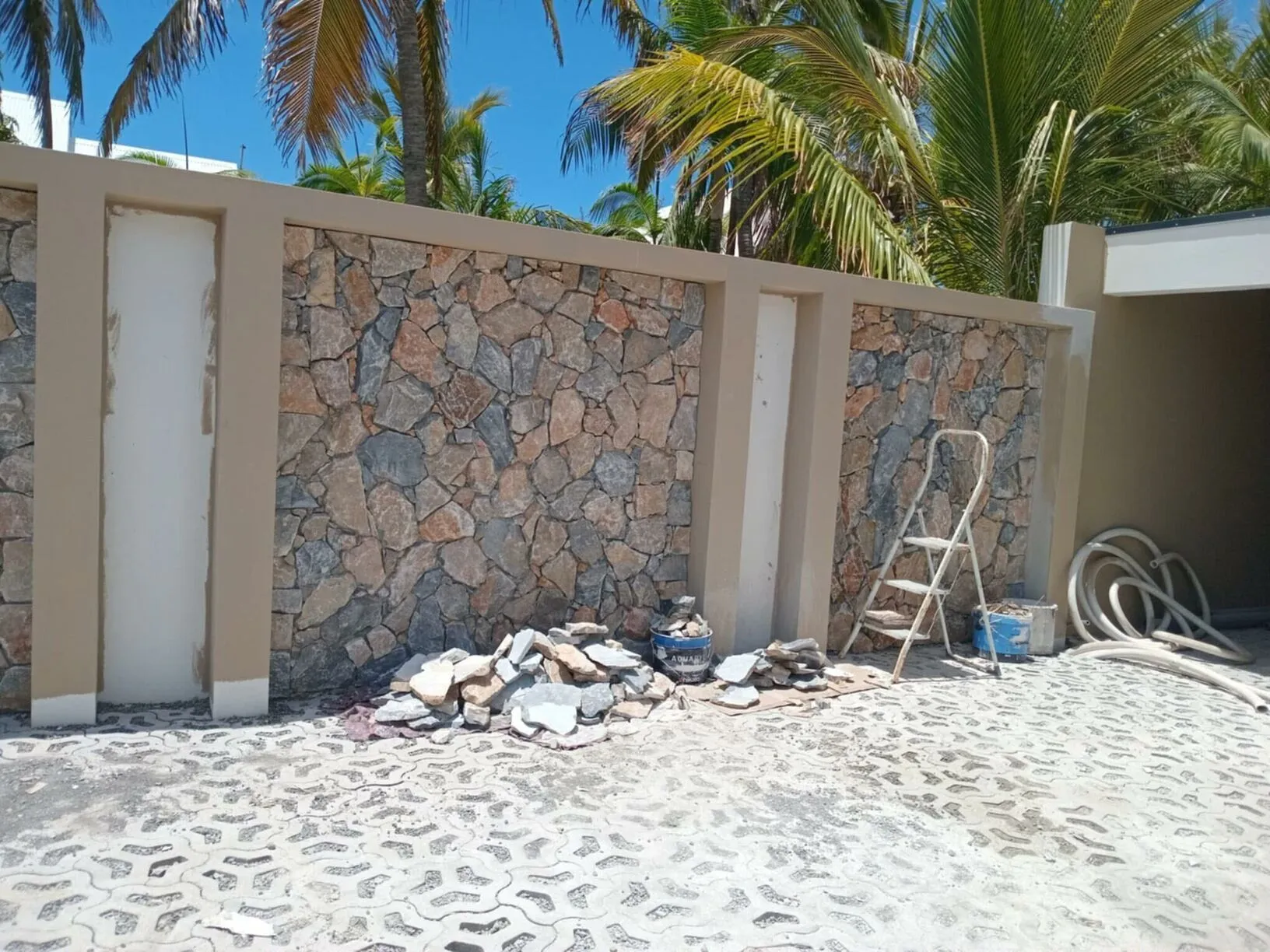 Parapet - Image gallerie 5